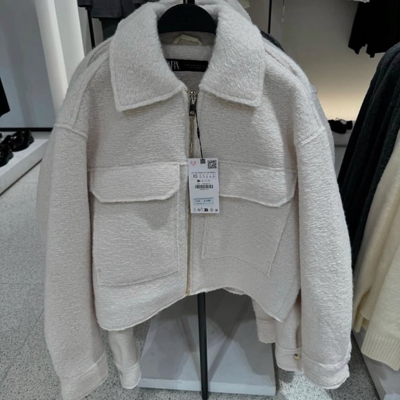 Zara BOUCLÉ JACKET WITH PATCH POCKETS NWOT XS - Picture 10 of 15